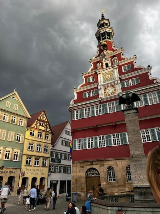 Nah Zur S-bahn Und Altstadt * Esslingen am Neckar